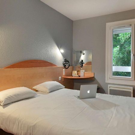 Kyriad Direct Orleans - La Chapelle St Mesmin Экстерьер фото